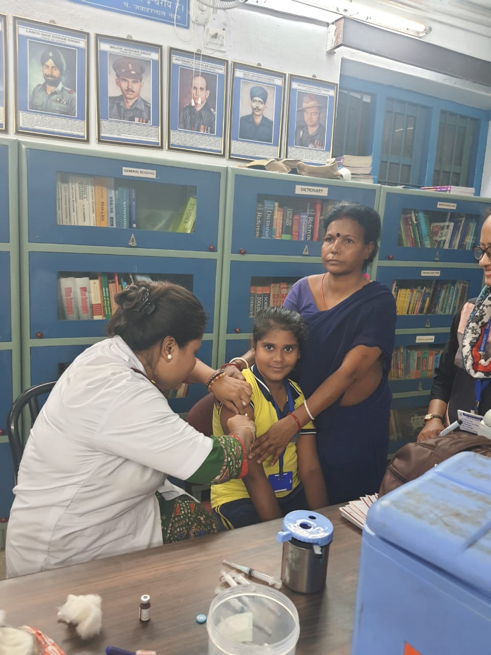 Measles -Rubella  vaccination campaign (M  RVC )